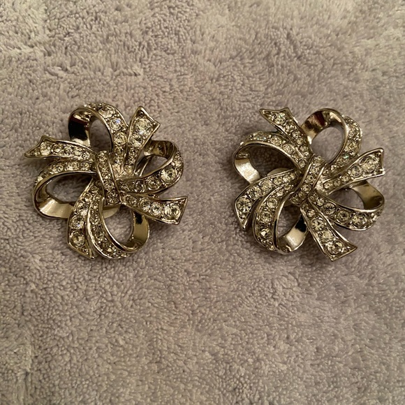 Jewelry - Silver Rhinestone Bow Clip Earrings